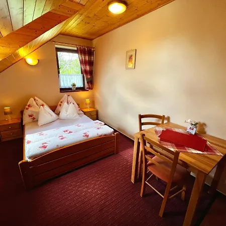 Zrzka Pensionat Kořenov